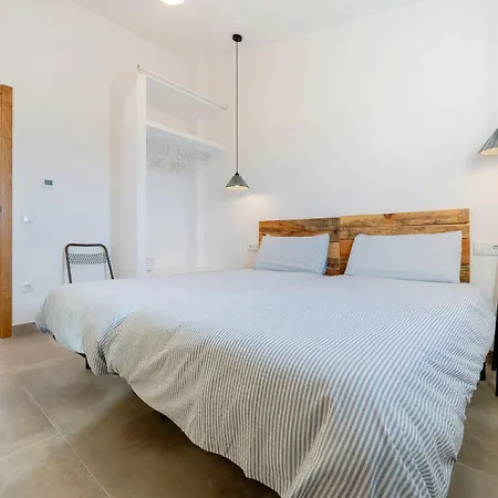 Mas Mido Holiday home Sant Jaume d'Enveja